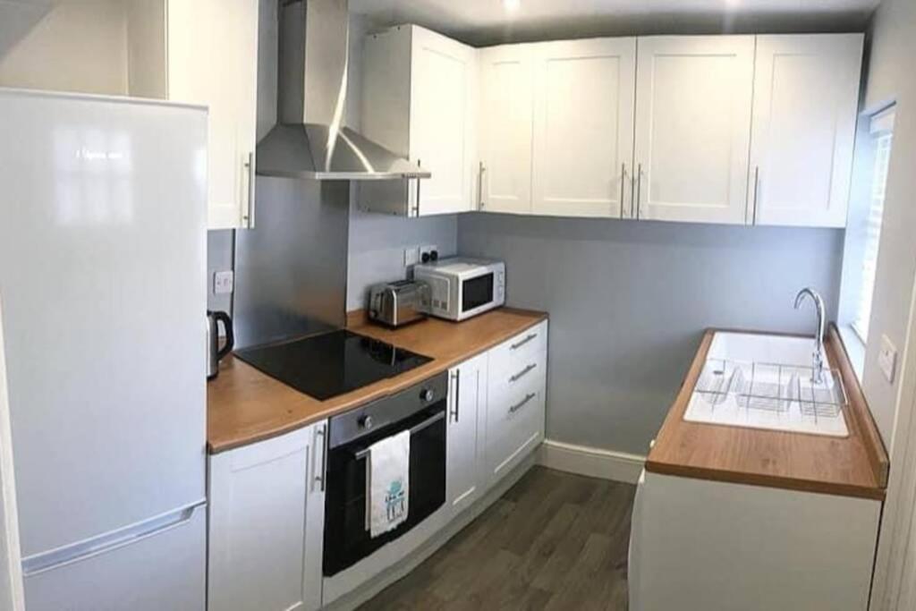The Terrace Chester, Modern 3 Bed House Екстериор снимка