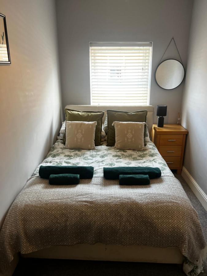The Terrace Chester, Modern 3 Bed House Екстериор снимка